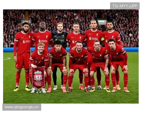 曼联混乱引争议!球迷怒指战术脱节+队内矛盾升级,豪门复兴为何步履维艰? 曼联混乱引争议!球迷怒指战术脱节+队内矛盾升级,豪门复兴为何步履维艰?