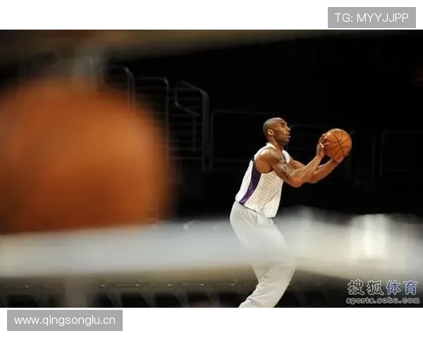 科比凌晨四点的训练餐，普通人看一眼就饱了