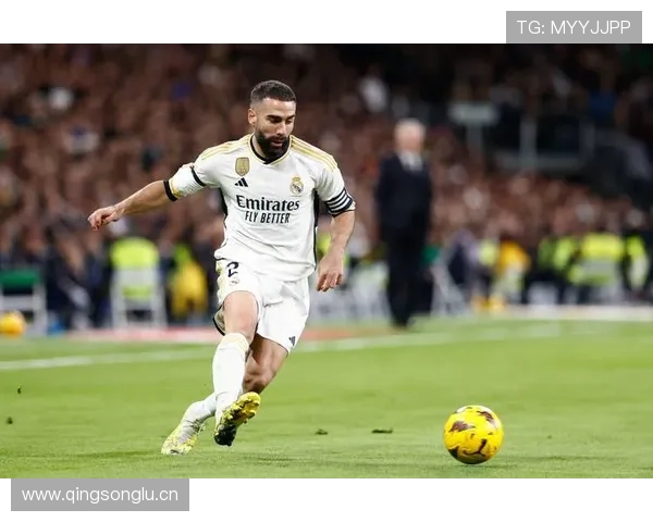 阿诺德与卡瓦哈尔：进攻型边卫的战术偏移与体系依赖分化